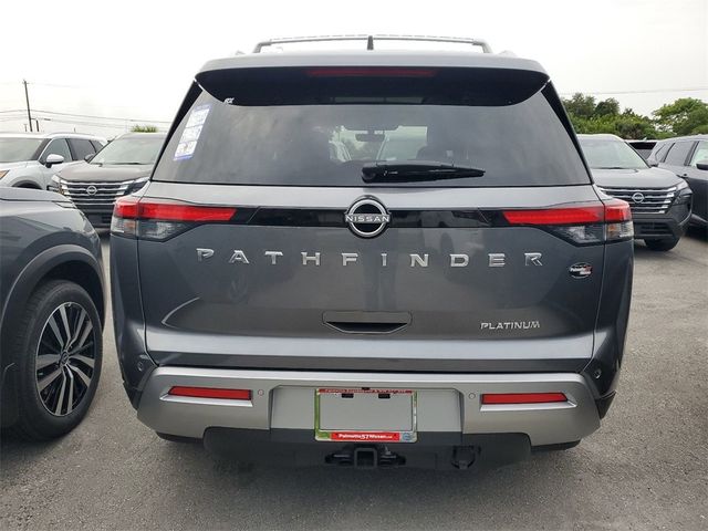 2024 Nissan Pathfinder Platinum