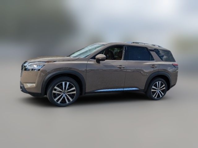 2024 Nissan Pathfinder Platinum