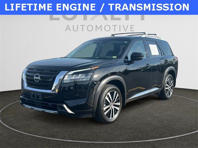 2024 Nissan Pathfinder Platinum