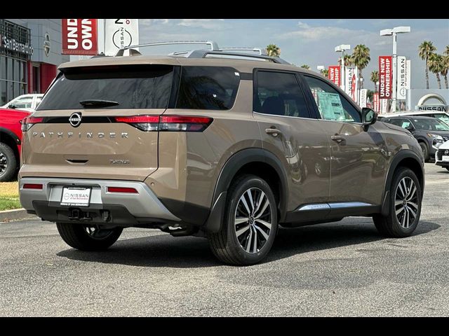 2024 Nissan Pathfinder Platinum