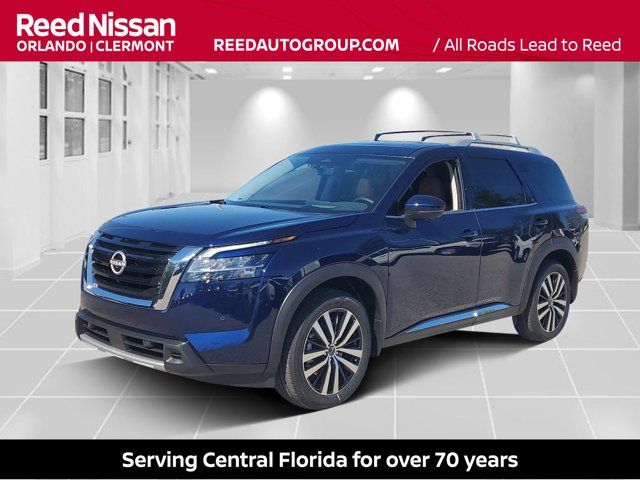 2024 Nissan Pathfinder Platinum