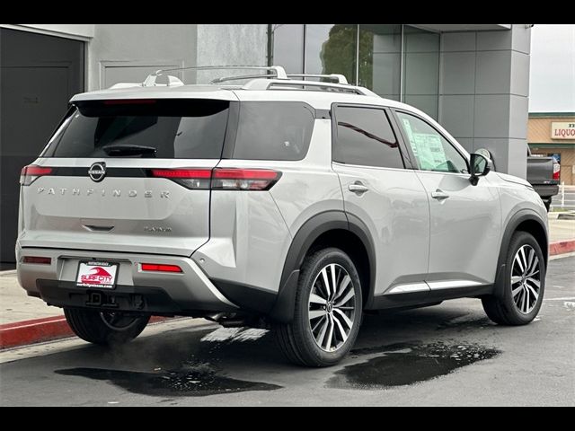 2024 Nissan Pathfinder Platinum