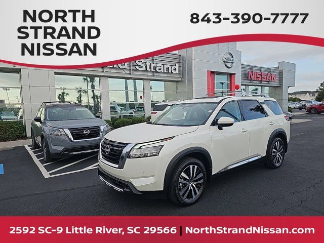 2024 Nissan Pathfinder Platinum