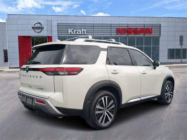 2024 Nissan Pathfinder Platinum