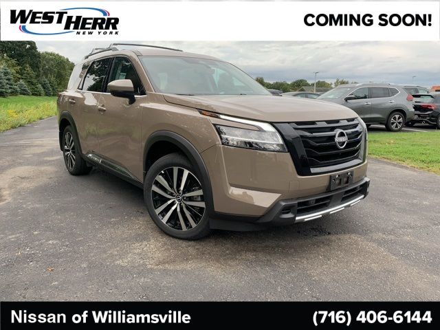 2024 Nissan Pathfinder Platinum