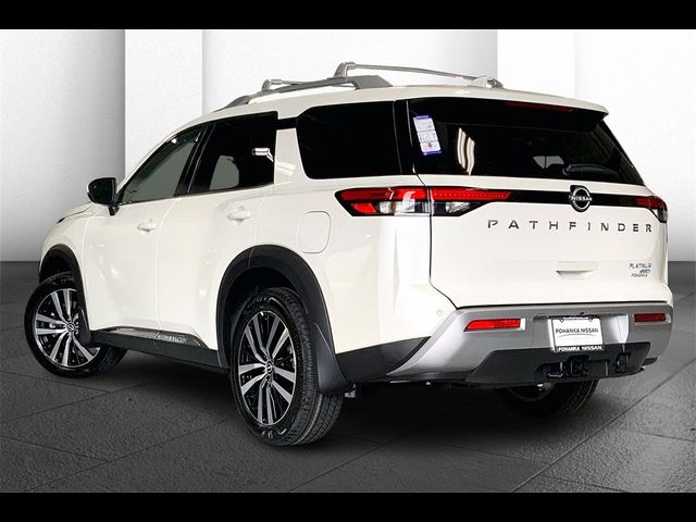 2024 Nissan Pathfinder Platinum