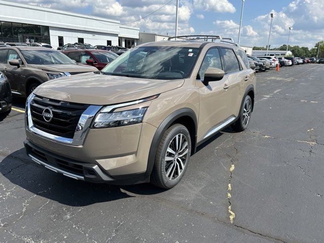 2024 Nissan Pathfinder Platinum