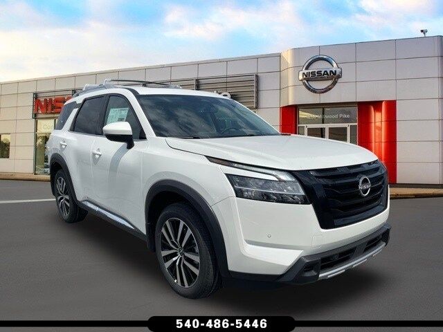 2024 Nissan Pathfinder Platinum