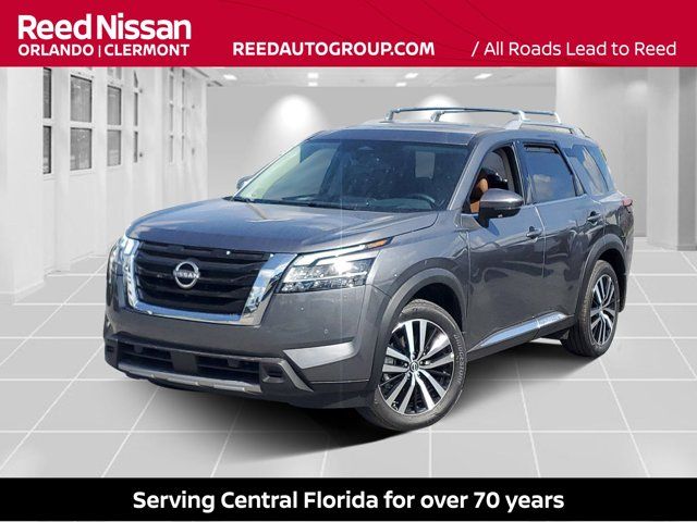 2024 Nissan Pathfinder Platinum