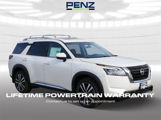 2024 Nissan Pathfinder Platinum