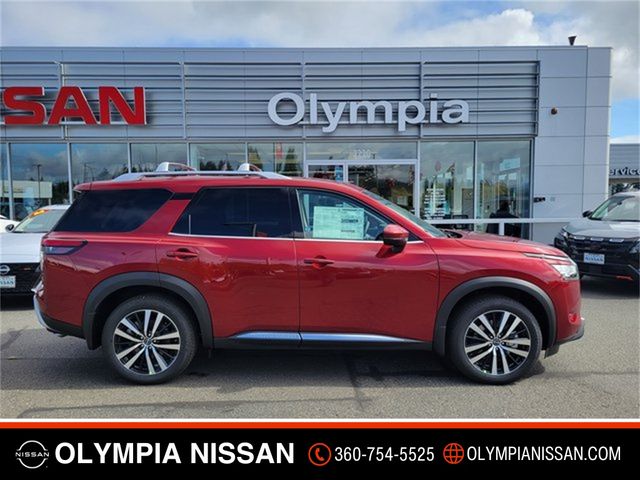 2024 Nissan Pathfinder Platinum