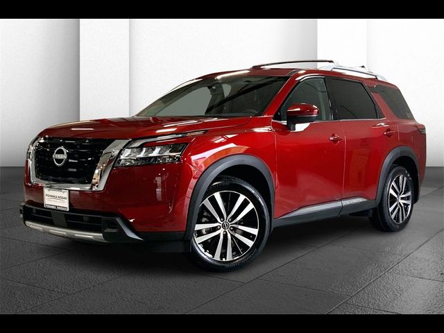 2024 Nissan Pathfinder Platinum