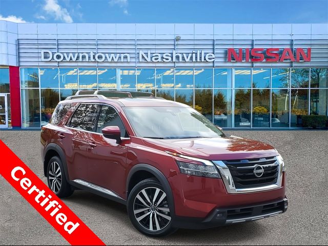 2024 Nissan Pathfinder Platinum