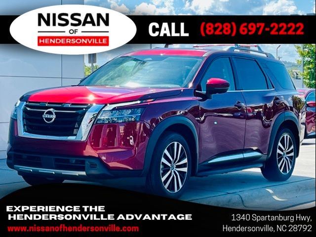 2024 Nissan Pathfinder Platinum