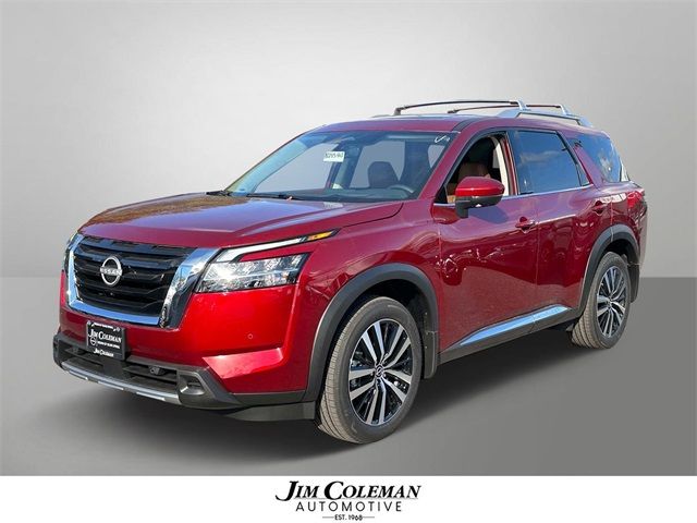 2024 Nissan Pathfinder Platinum