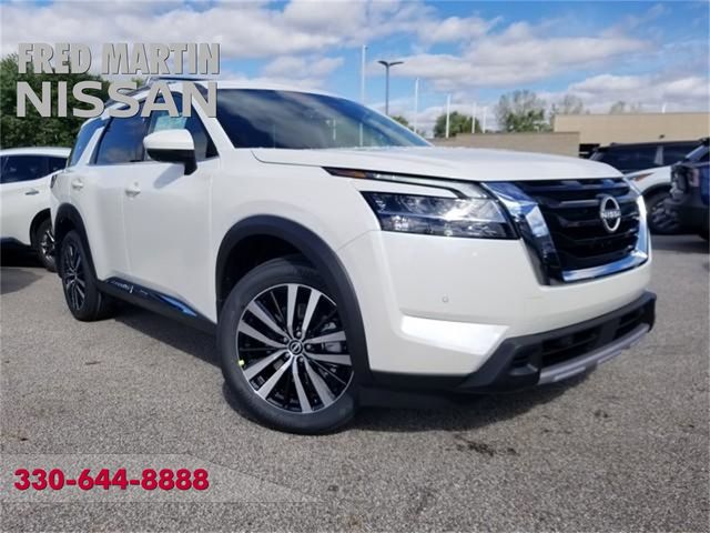 2024 Nissan Pathfinder Platinum