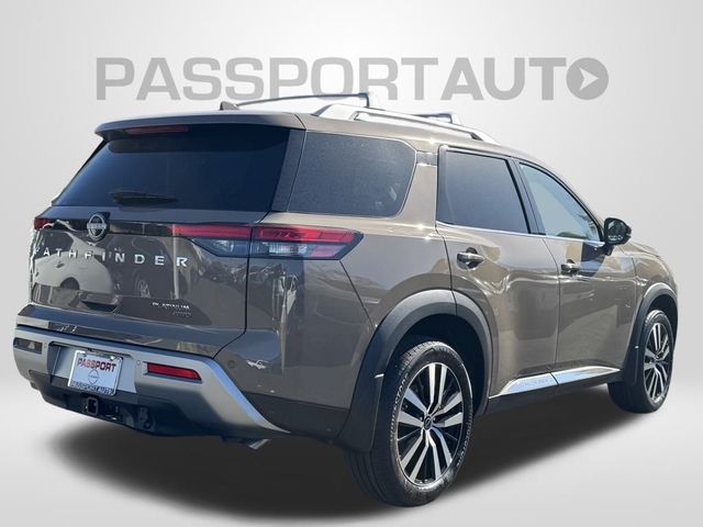 2024 Nissan Pathfinder Platinum