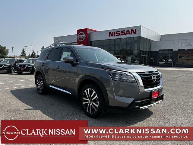 2024 Nissan Pathfinder Platinum