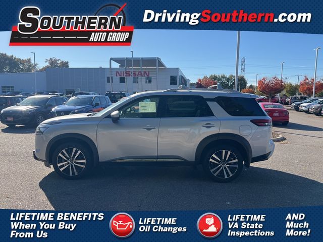 2024 Nissan Pathfinder Platinum