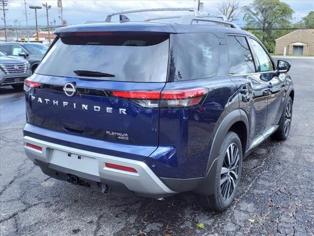 2024 Nissan Pathfinder Platinum