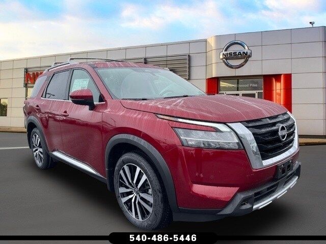 2024 Nissan Pathfinder Platinum