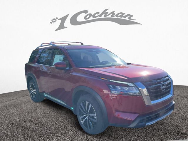 2024 Nissan Pathfinder Platinum