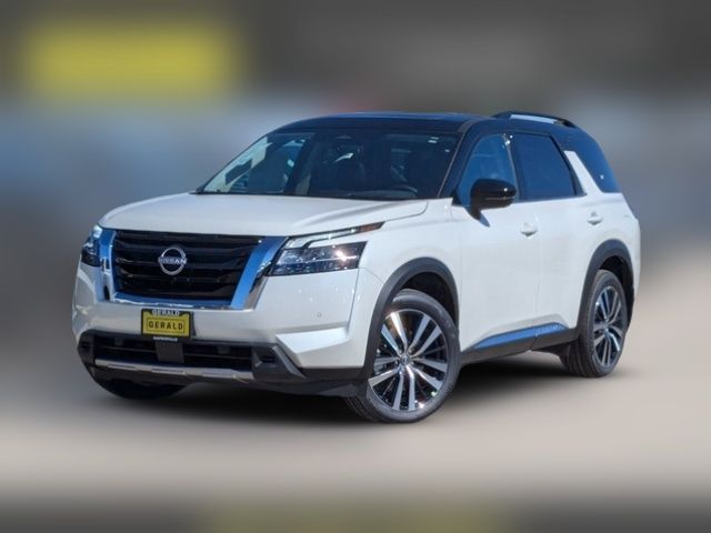 2024 Nissan Pathfinder Platinum