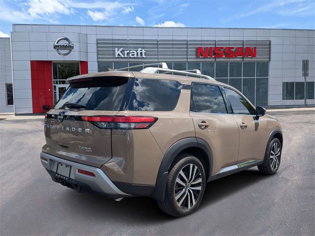 2024 Nissan Pathfinder Platinum