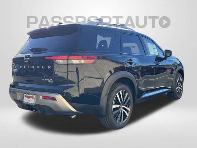 2024 Nissan Pathfinder Platinum