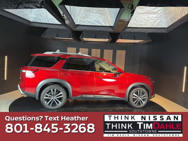 2024 Nissan Pathfinder Platinum