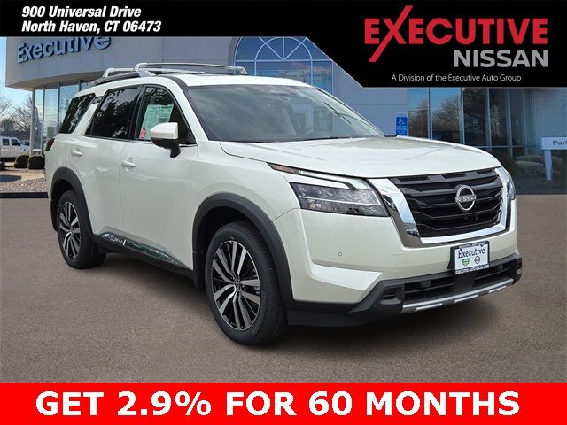 2024 Nissan Pathfinder Platinum