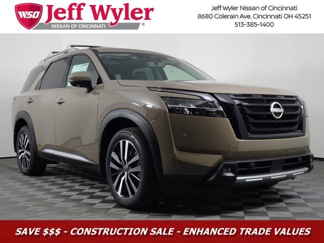 2024 Nissan Pathfinder Platinum