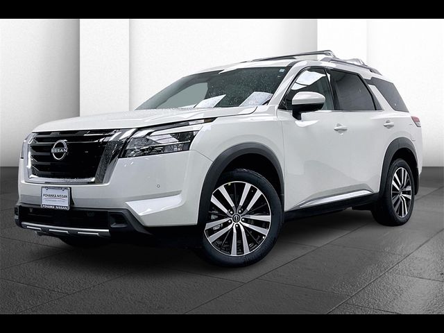 2024 Nissan Pathfinder Platinum