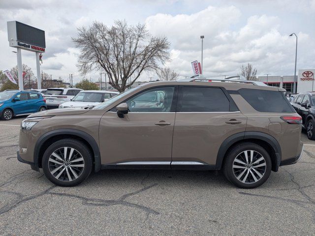 2024 Nissan Pathfinder Platinum