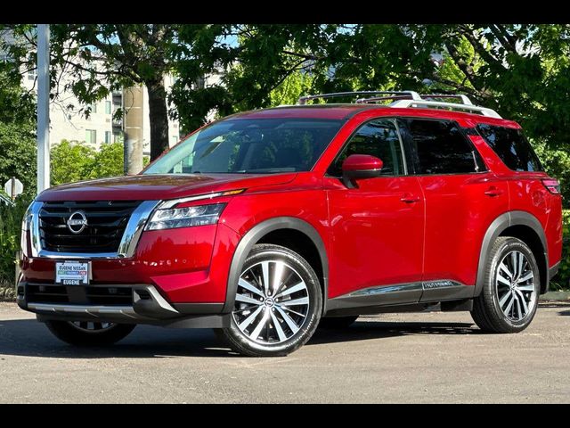 2024 Nissan Pathfinder Platinum