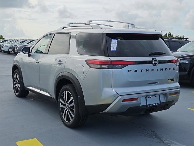 2024 Nissan Pathfinder Platinum