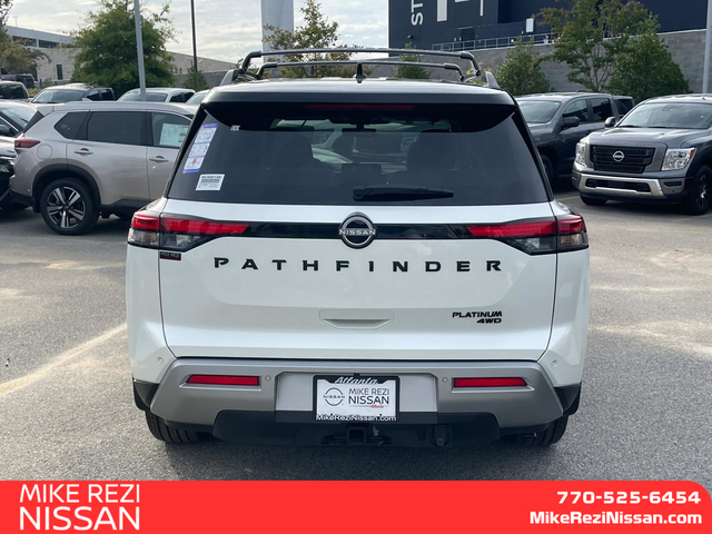 2024 Nissan Pathfinder Platinum