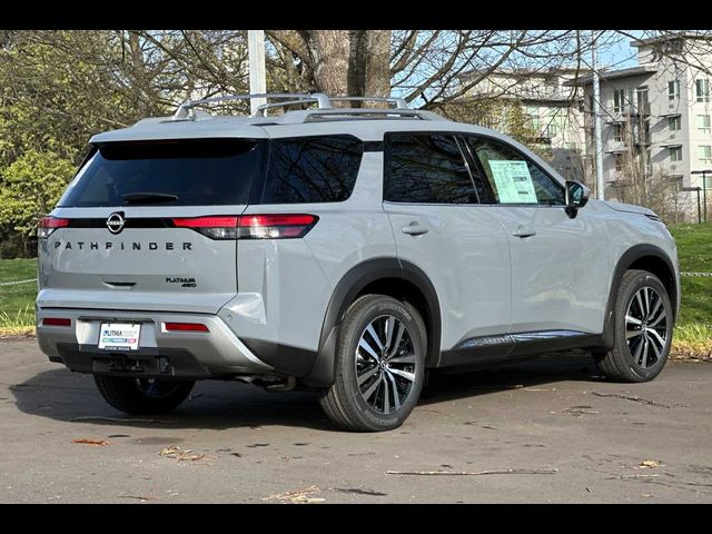 2024 Nissan Pathfinder Platinum