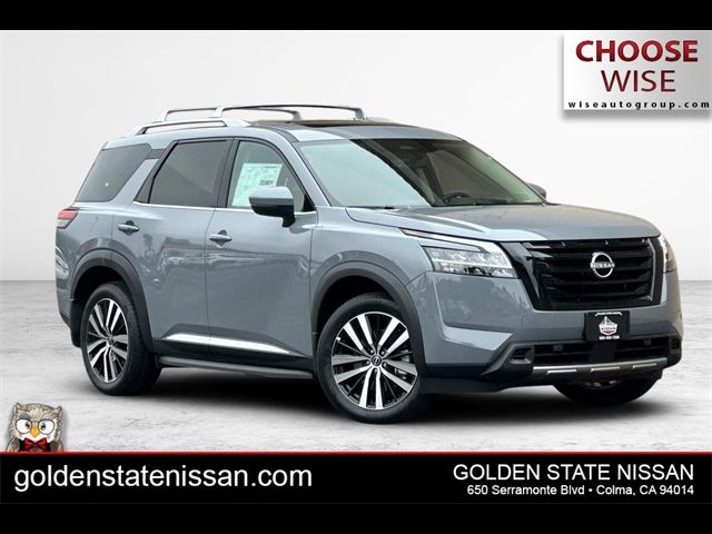 2024 Nissan Pathfinder Platinum