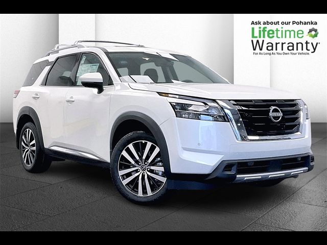 2024 Nissan Pathfinder Platinum