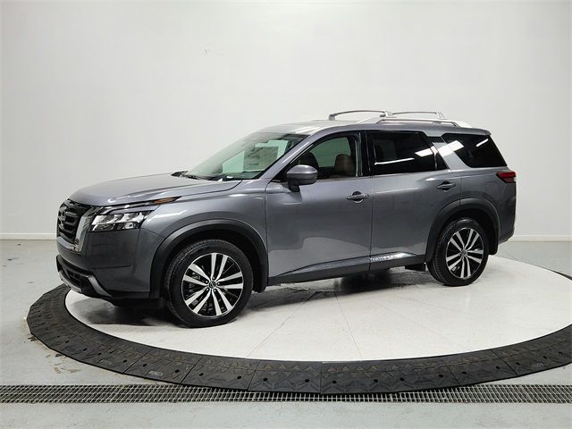 2024 Nissan Pathfinder Platinum