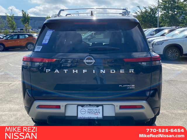 2024 Nissan Pathfinder Platinum