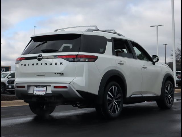 2024 Nissan Pathfinder Platinum