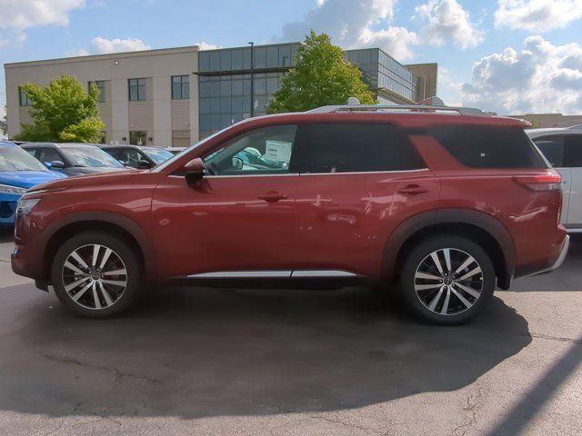 2024 Nissan Pathfinder Platinum