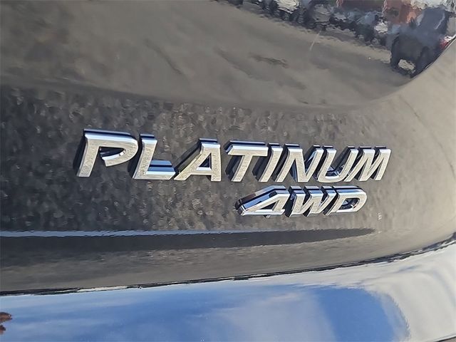 2024 Nissan Pathfinder Platinum