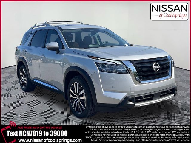 2024 Nissan Pathfinder Platinum