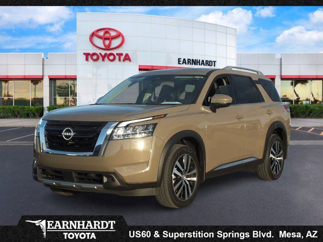 2024 Nissan Pathfinder Platinum