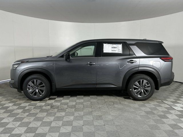 2024 Nissan Pathfinder S