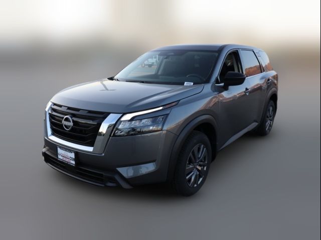 2024 Nissan Pathfinder S