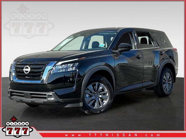 2024 Nissan Pathfinder S